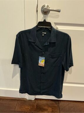 Murano Men’s Navy Short-Sleeve Button-Down Shirt
